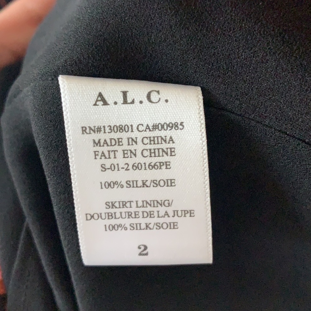 A.L.C. Emile Cold Shoulder Floral 100% Sil… - Picture 8 of 9